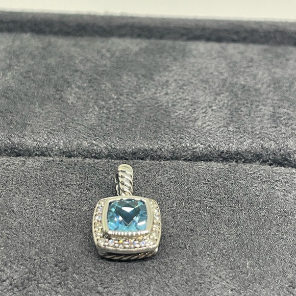 David Yurman Petite Albion Pendant with Blue Topaz and Diamonds - Picture 10 of 10